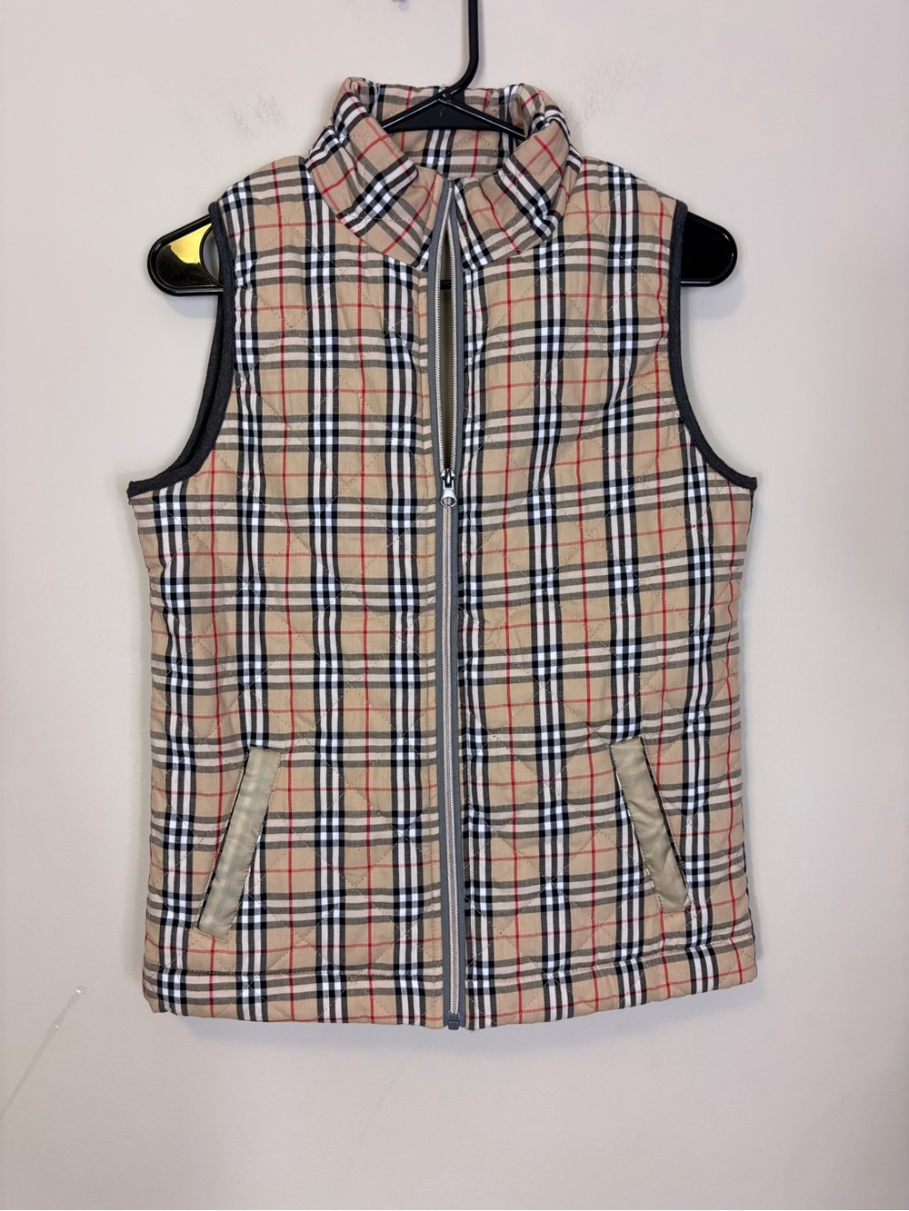 Pink Lily Nova Check Quilted Zip Vest in Beige Plaid Women’s Small